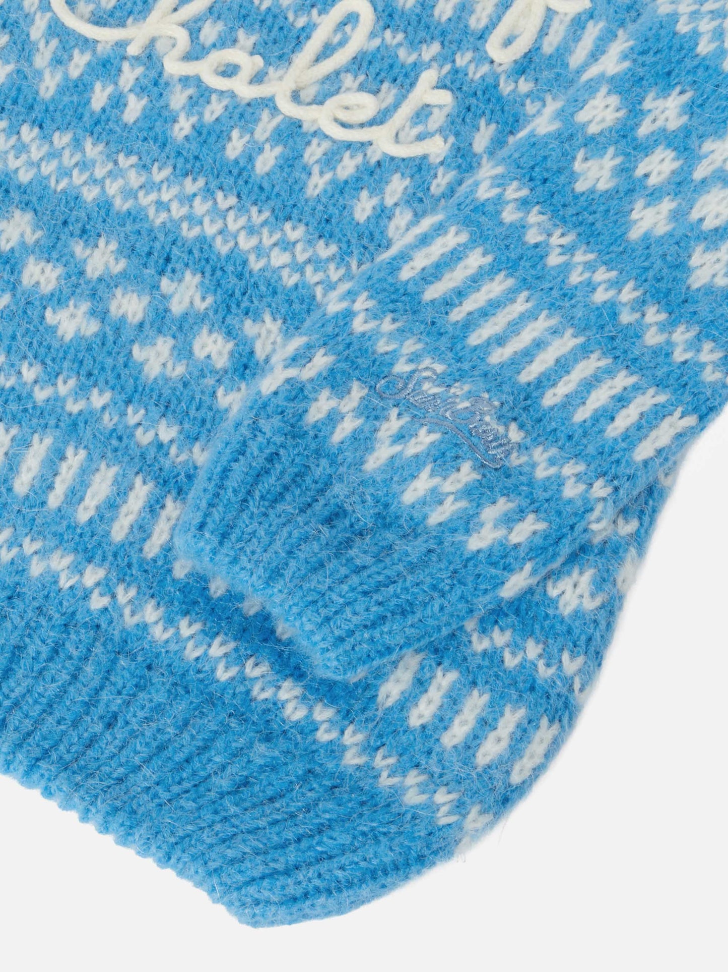 Hellblaues Douglas Soft-Shirt mit Rundhalsausschnitt und Prince of Chalet-Stickerei