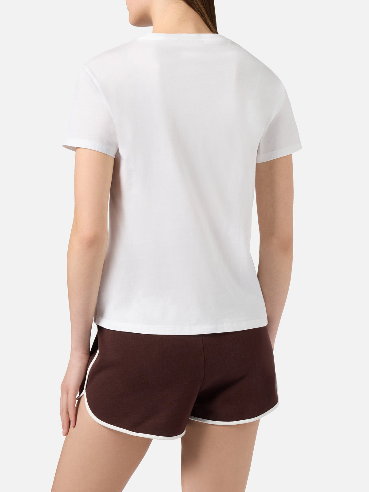 Camiseta Emilie blanca con parche de logotipo bordado con estampado animal