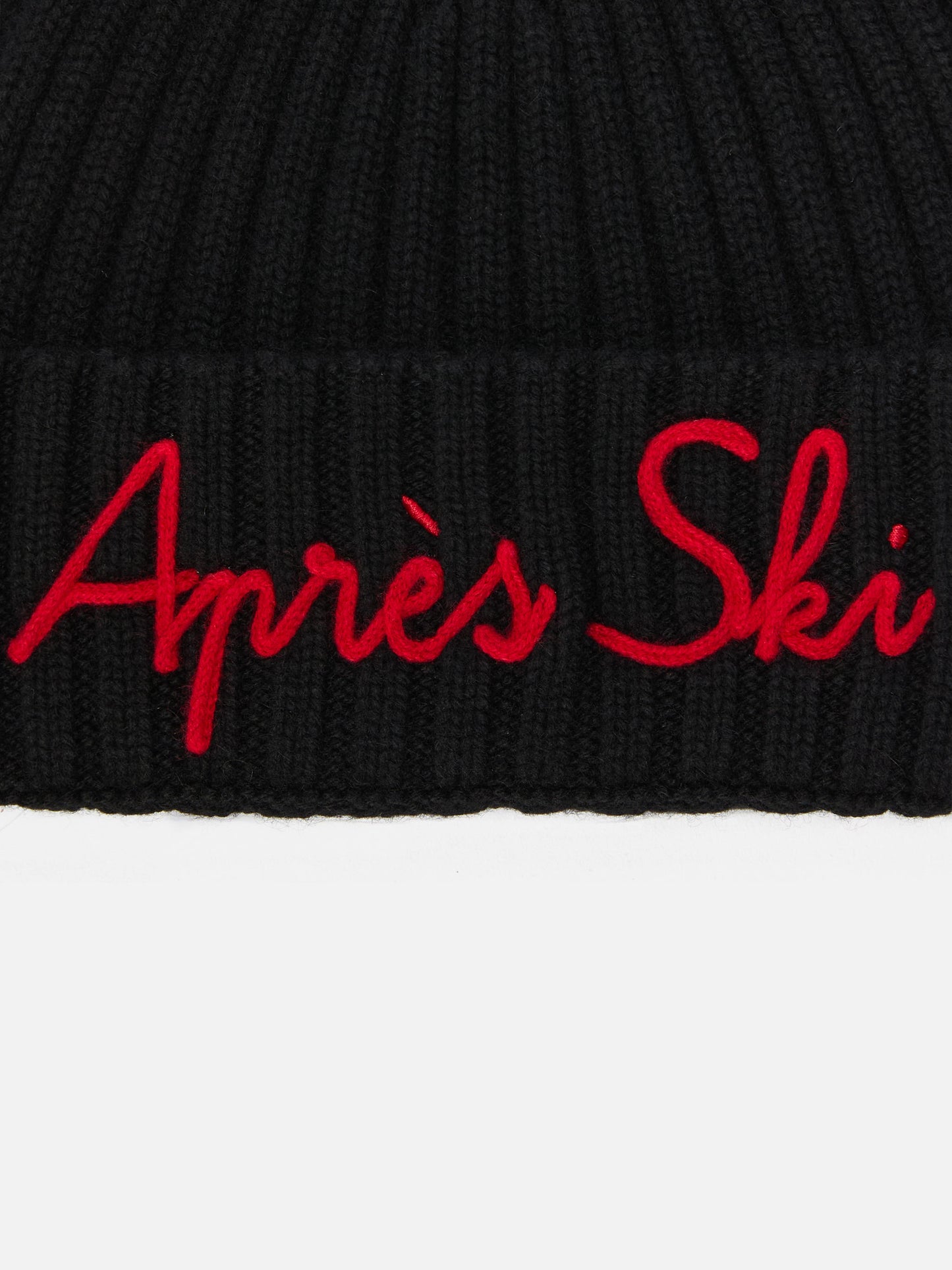 Wengen beanie in cashmere blend in black with Après Ski embroidery