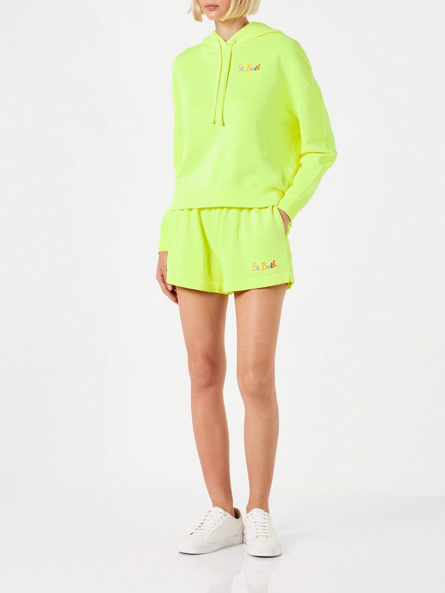 Kurze Damenhose aus fluogelber Baumwolle