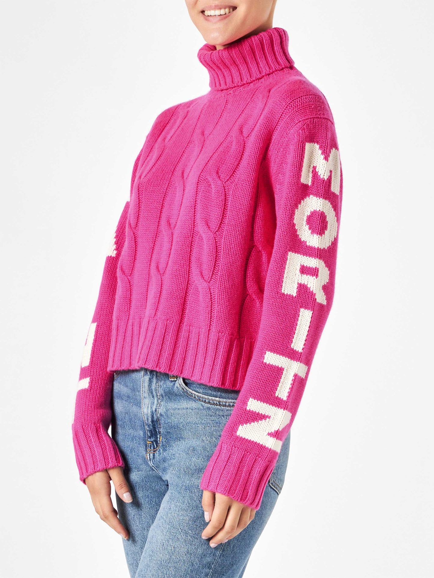Maglia da donna intrecciata dolcevita rosa fluo