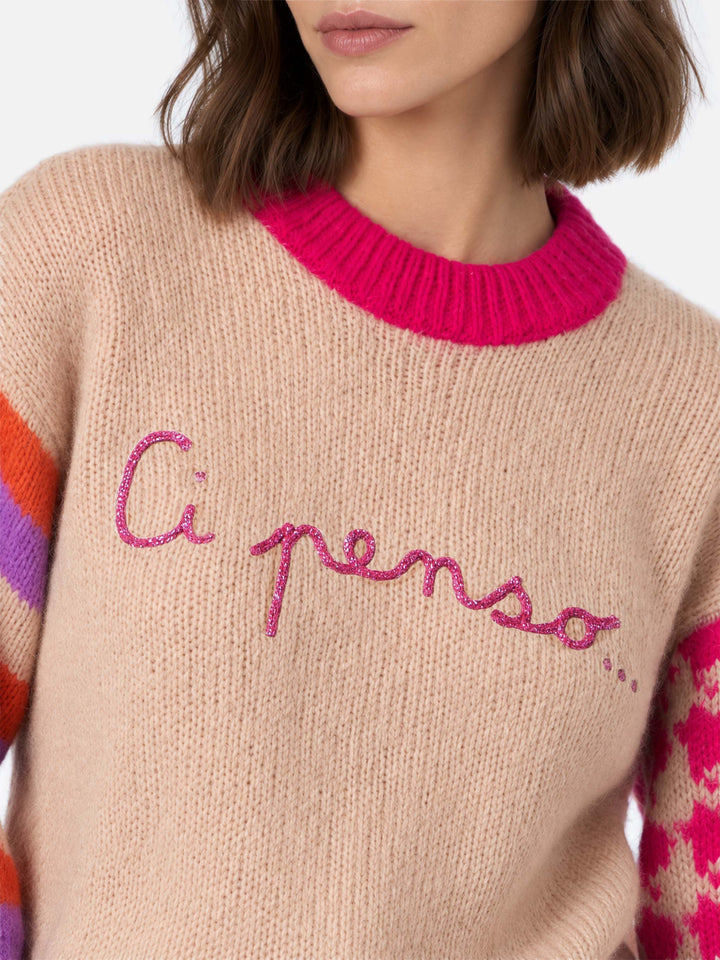 Danya Soft boxy sweater with Ci penso embroidery