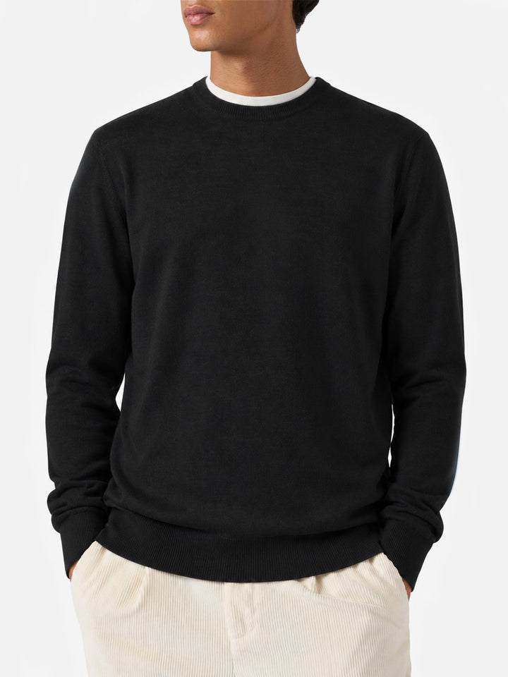 Suéter Regent de cuello redondo en 100% MERINO WOOL negra 