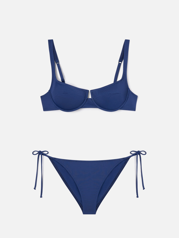 Amira Naomi navy blue Balconette-Bikini in Unifarbe 
