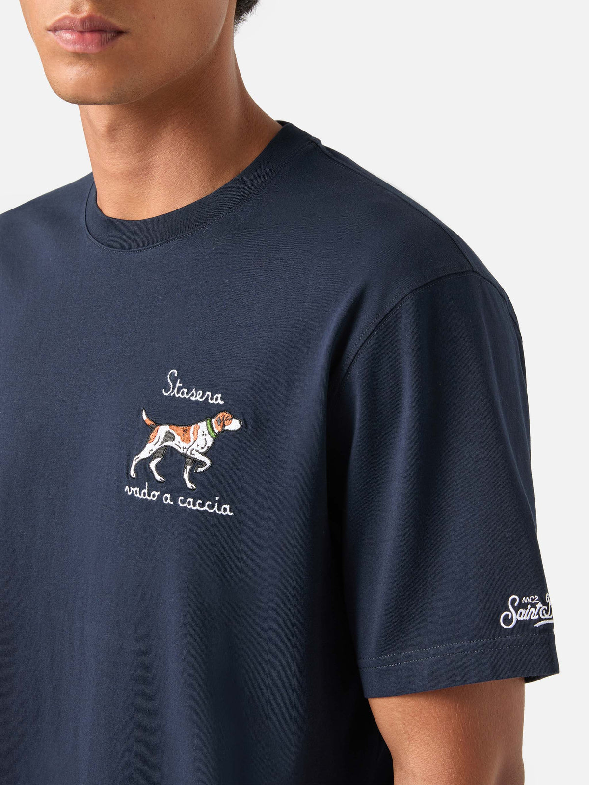 T-shirt en coton Arnott blue avec broderie de chien de chasse 