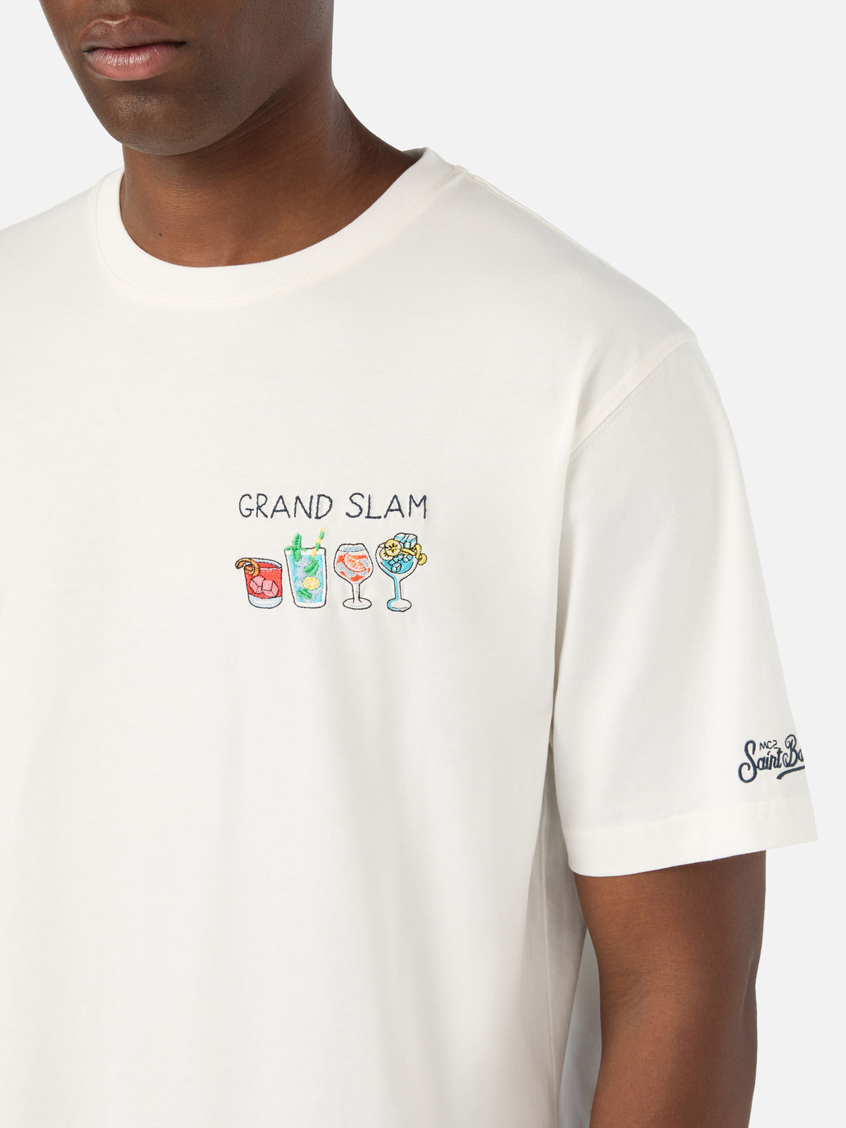 Off white T-Shirt aus Arnott Baumwolle mit Grand Slam-Stickerei 