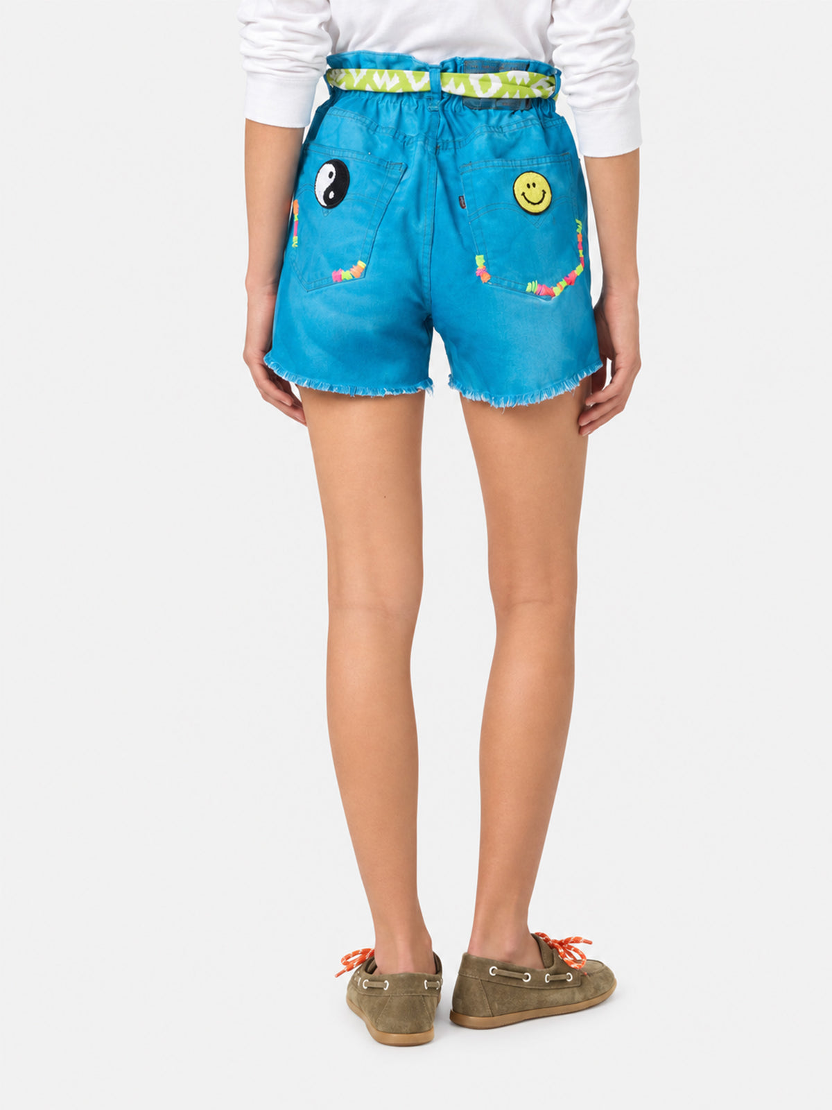 Turquoise Arizona denim shorts with embroidery and appliqués