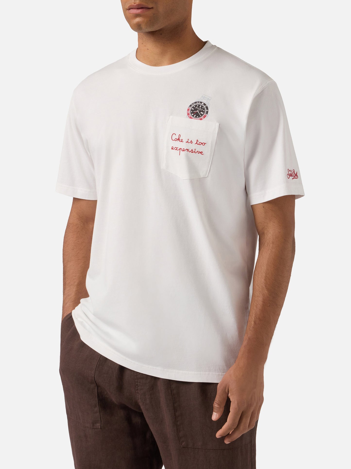 Camiseta Austin blanca con bordado watch y Coke Is Too Expensive 