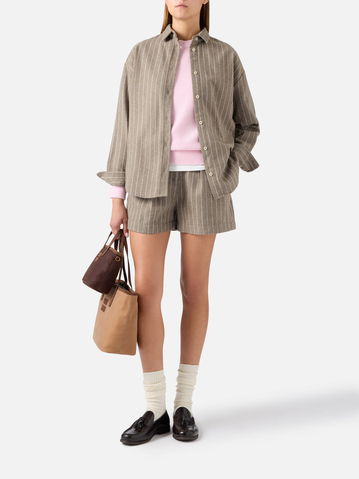 Shorts Aya beige in flanella di misto lana gessata