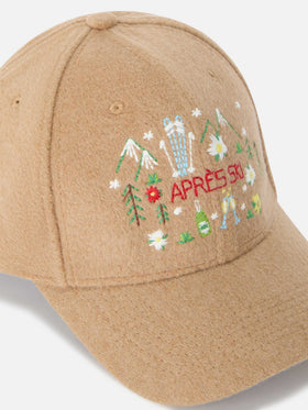 Beige Baseball felt cap with embroidered mountain landscape