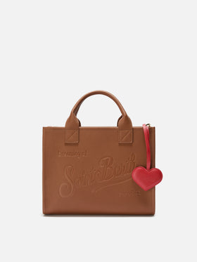 Bolso de piel roja charm con forma de corazón 
