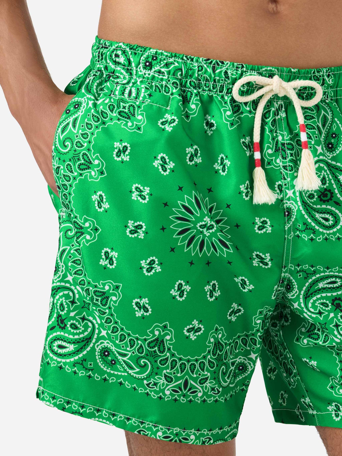 Bañador tipo shorts Caprese con bandana verde 
