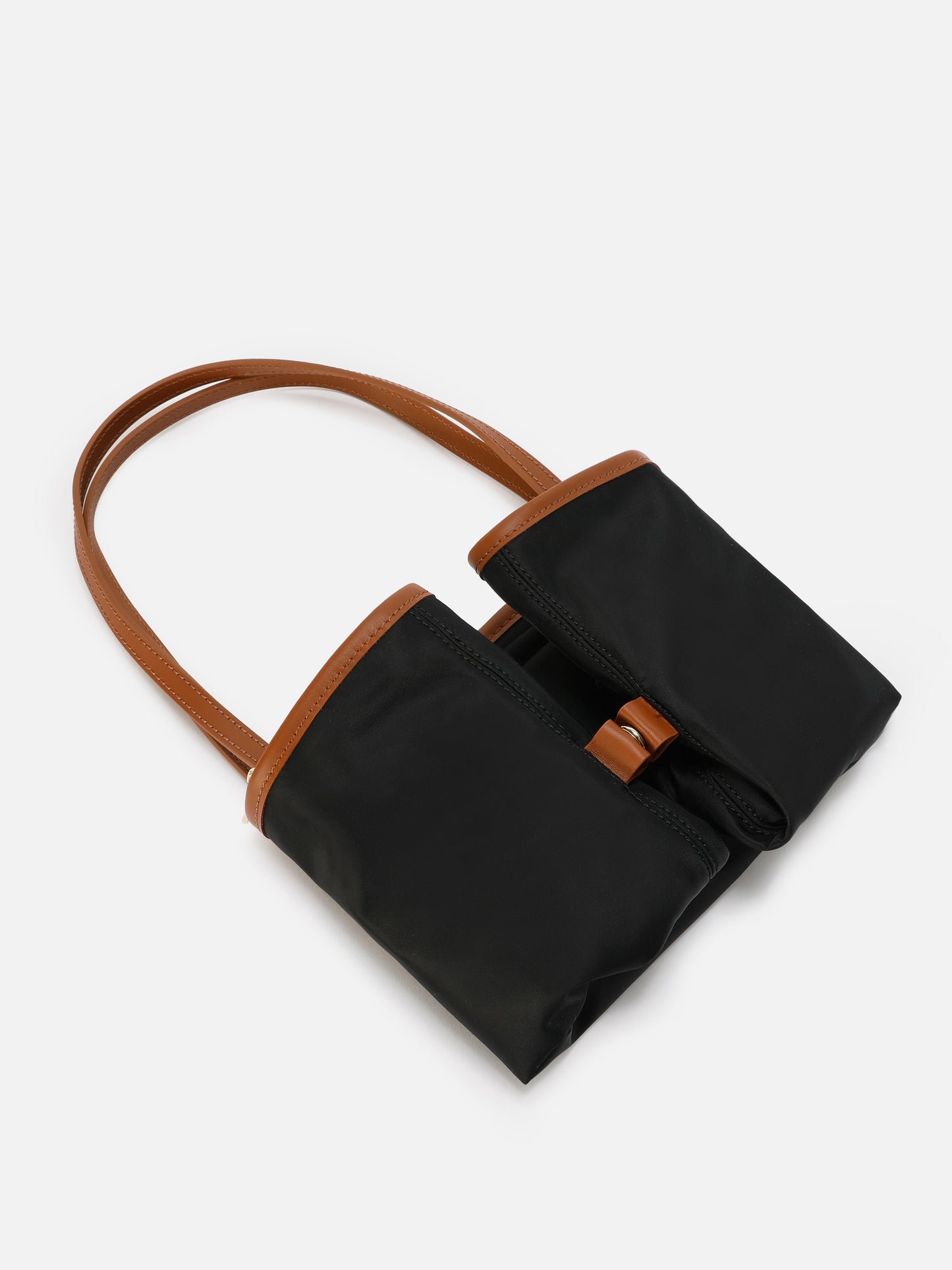 Schwarze City Bag aus Nylon in regulärer Größe 
