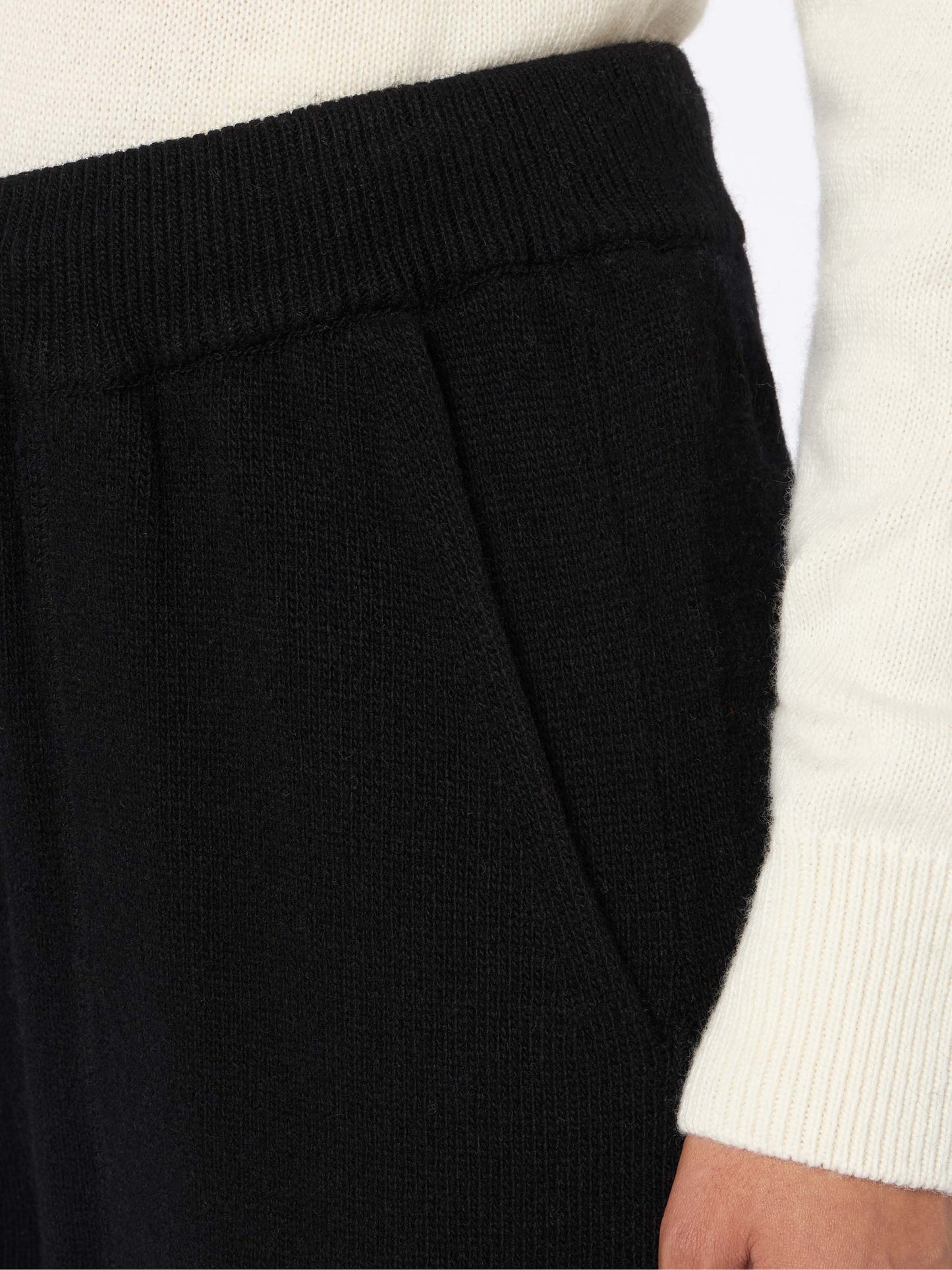 Woman knitted black jogger pants - MC2 Saint Barth
