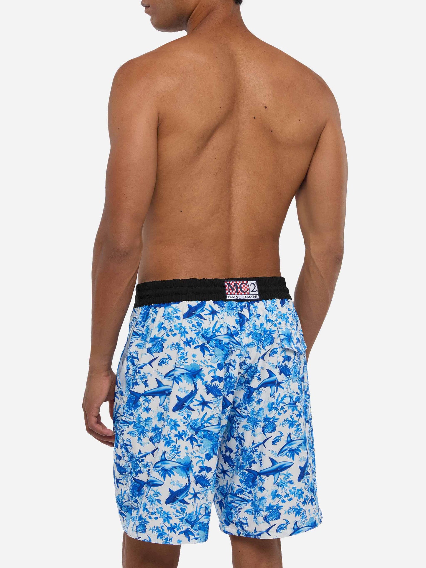 Costume mare Comfort Surf con stampa squali | AI CO-CREATED DESIGN BY RICKDICK - POWERED BY RED-EYE