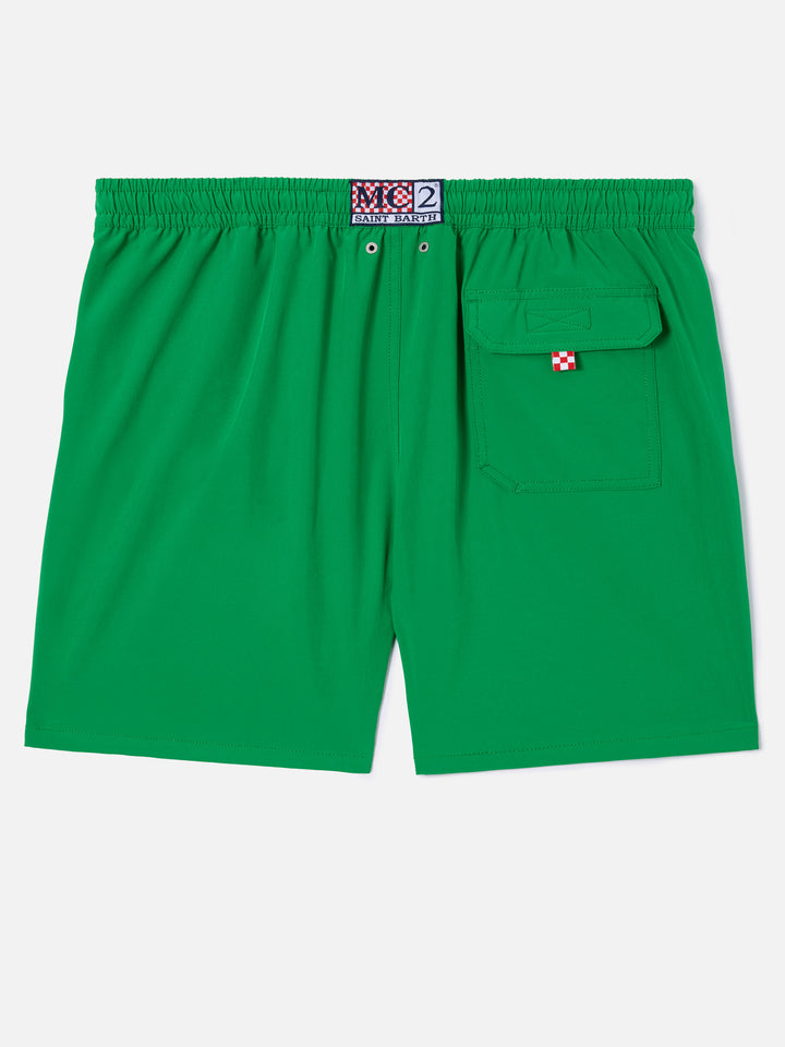 Comfort swim shorts in green with Faccio tutto a fin di bere embroidery