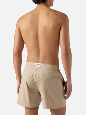 Bañador Capferrat en beige con logo bordado 
