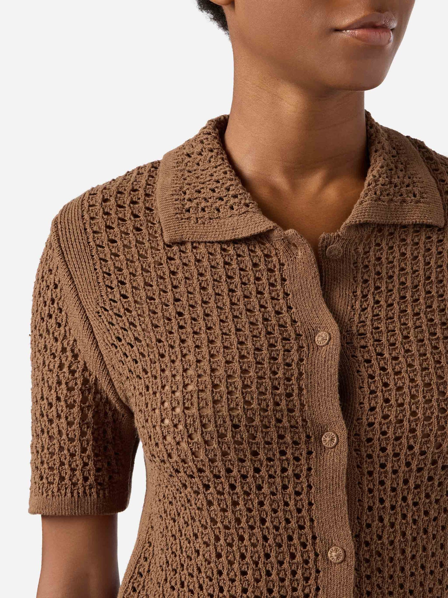 Cárdigan Elowen marrón de crochet 