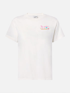 Emilie organic cotton T-shirt in white with Non smetterò mai di Sp(l)endere embroidery