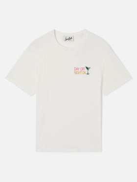 Emilie T-Shirt in Weiß mit „Day Off Night On“-Stickerei 