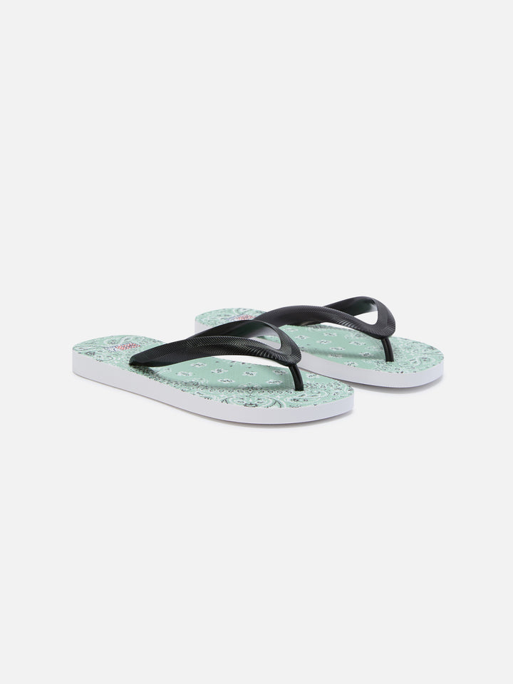 Flip rubber slip-on slides with bandana print