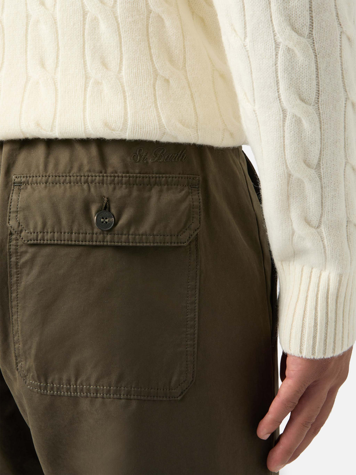 Pantaloni Fuji verde militare cerati