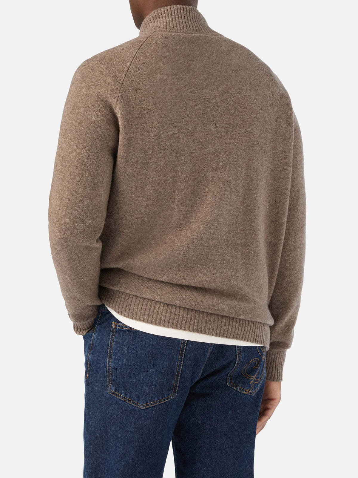 Cardigan Galway en laine d'agneau beige avec col montant 