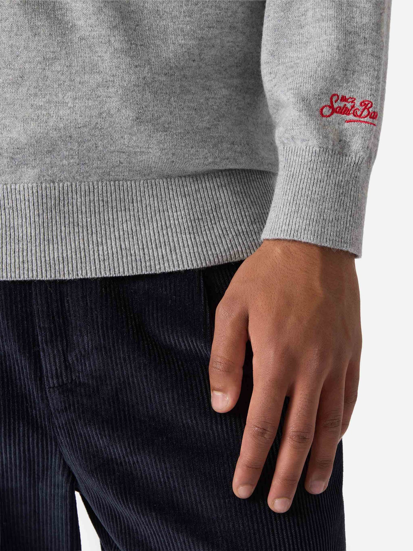 Crewneck sweater Heron Light with Snoopy Sunday Mood embroidery | PEANUTS SPECIAL EDITION
