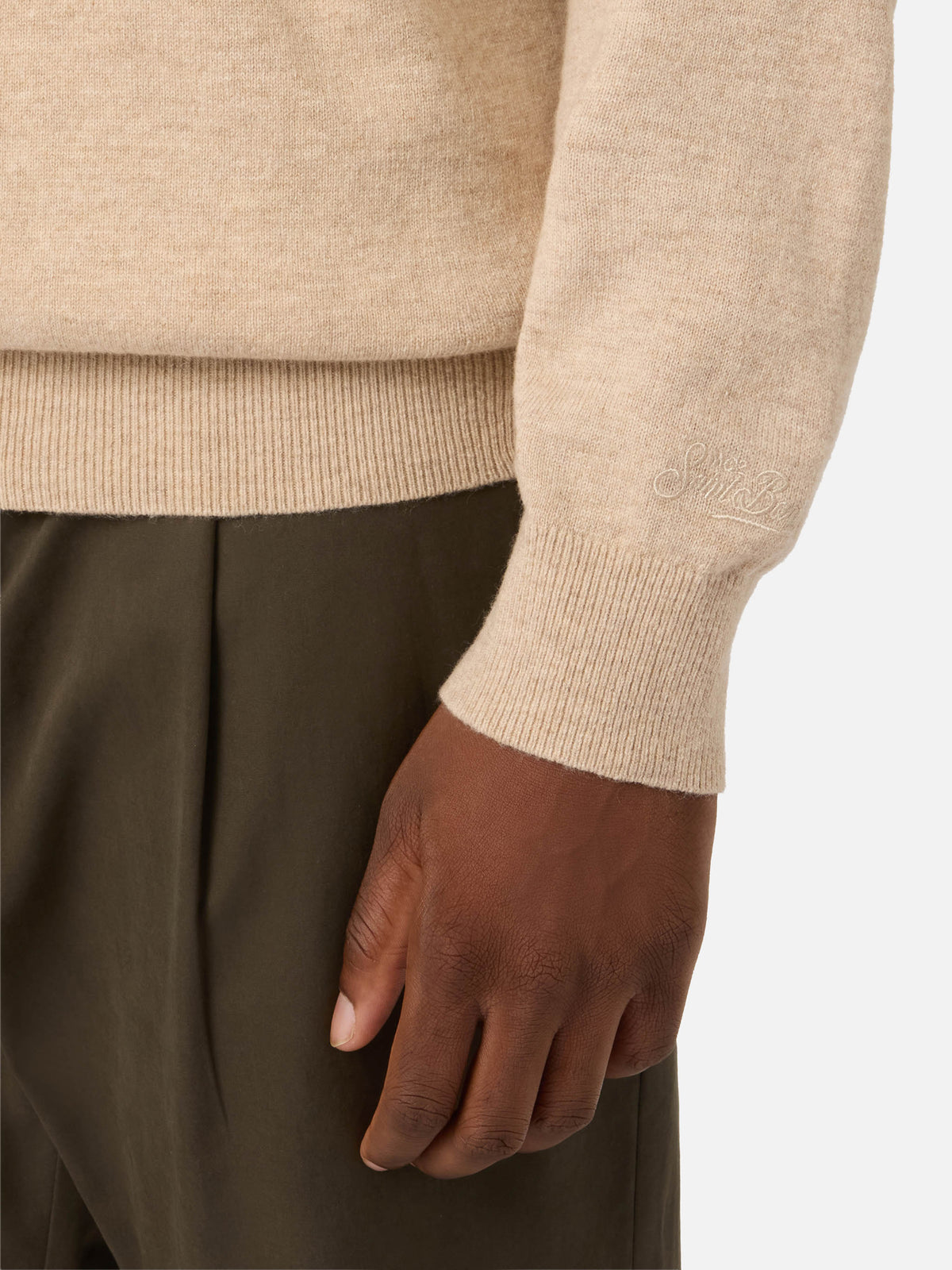 Jersey de cuello redondo Beige Heron en mezcla ligera de lana y cachemira con bordado Baileys | Special edition 