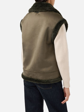 Gilet Hesketh in eco montone con ricamo texano