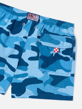 Jungen-Badeshorts aus Jeans in mittlerer Länge mit Camouflage-Print 