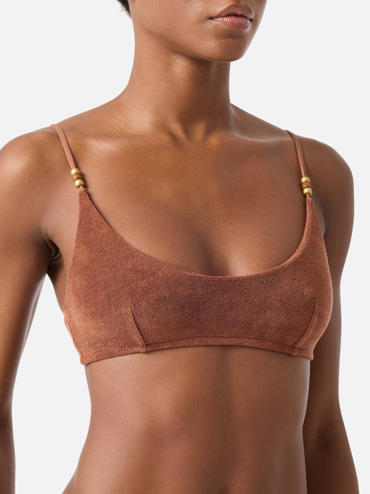Top bikini Judy bralette marrone in spugna con charms