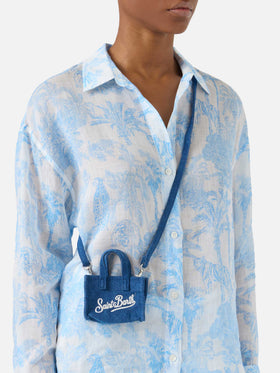Llavero en forma de mini bolso de denim con logo estampado 