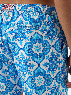 Bañador Lighting 70 con estampado de mayólica azul 