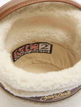 Mila Teddy Bucket Bag aus weißem Sherpa