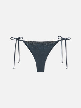 Bas de bikini brésilien Marielle en tissu gris foncé à finition brillante avec strass 