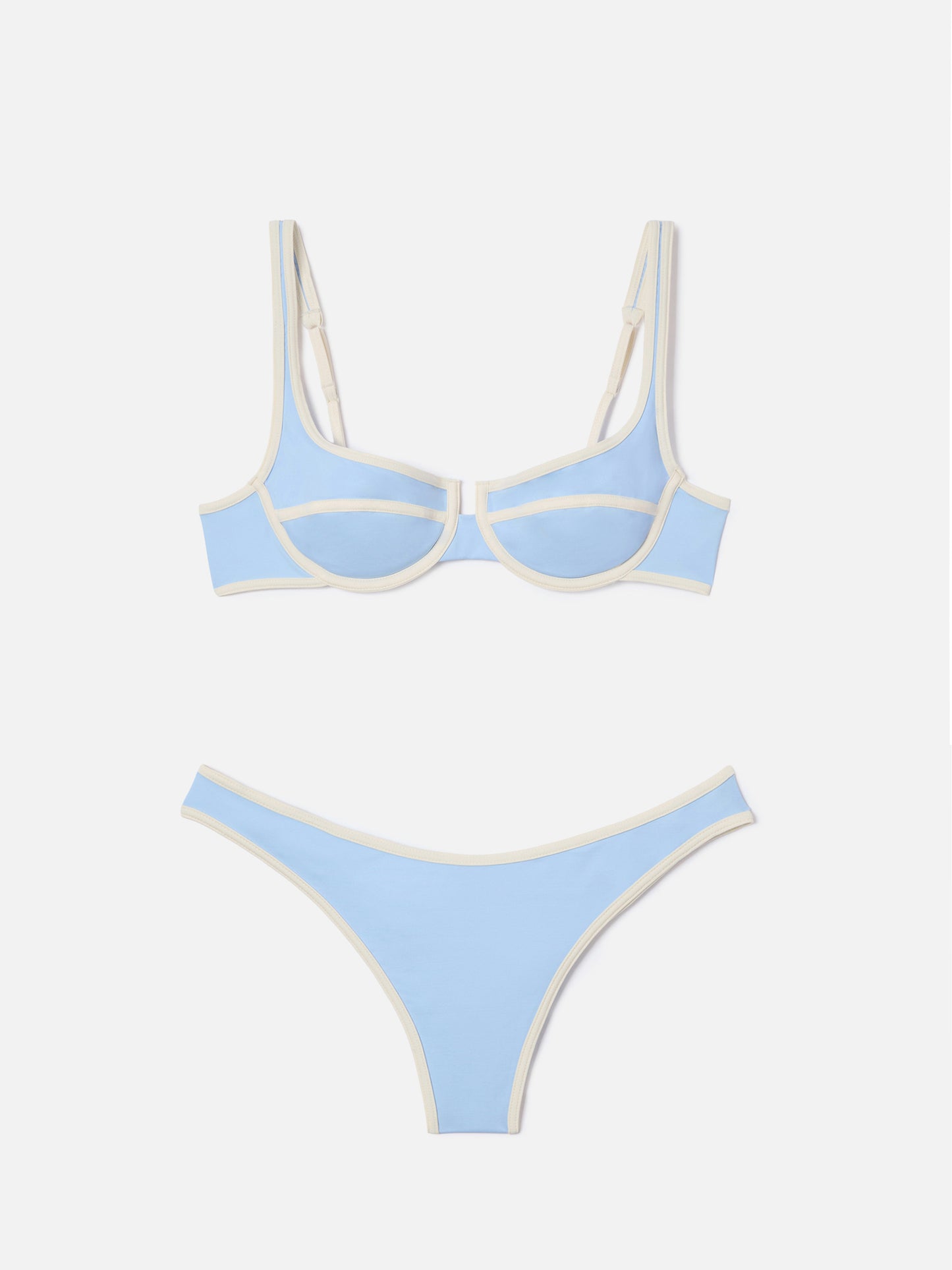 Bikini string Amira Naomi azul claro con ribetes en contraste blancos 