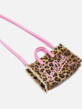 Bolso de lona Micro Phone con estampado de leopardo y logo en contraste rosa 