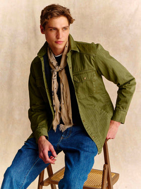 Camicia Pioneer verde militare in cotone spigato con stampa Snoopy sul retro | Special edition