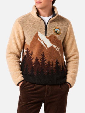 Sherpa-Jacke mit Farbverlaufs-Bergprint und Patch 