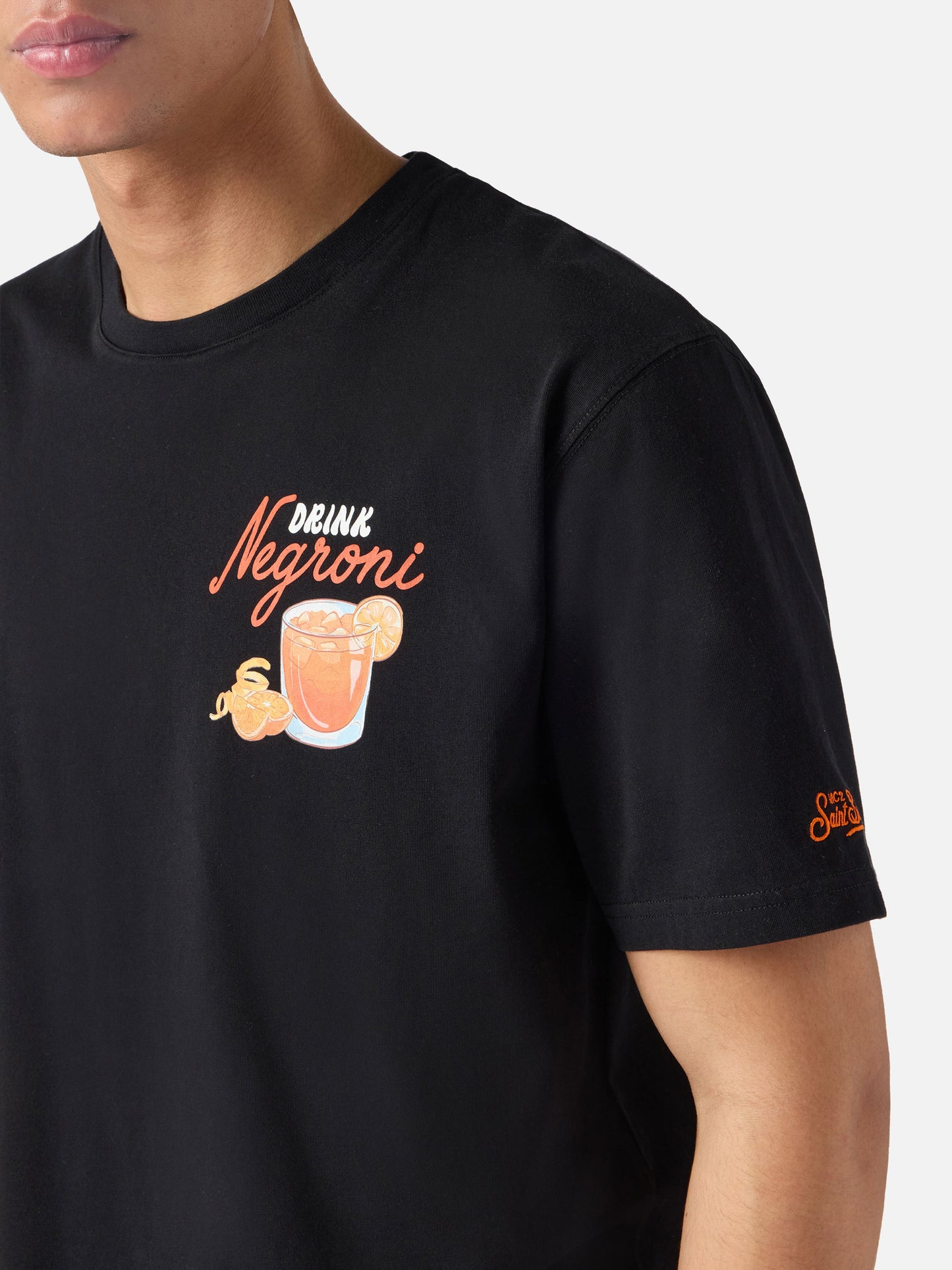 Camiseta Black Portland con ilustración Negroni Drink 