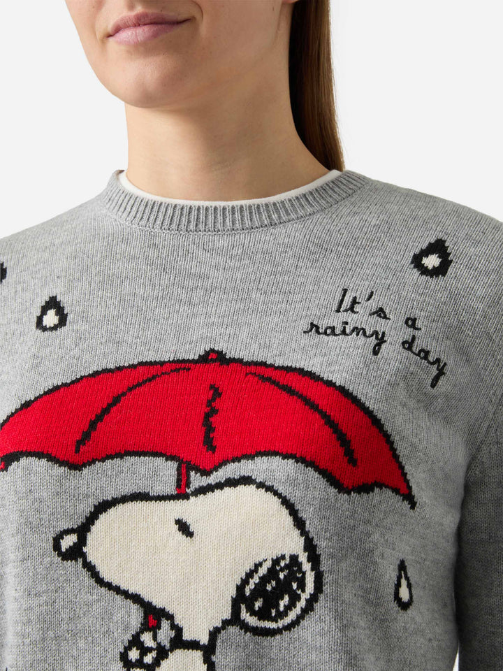 Sudadera New Queen con cuello redondo en gris con jacquard y bordado de Snoopy | PEANUTS SPECIAL EDITION 