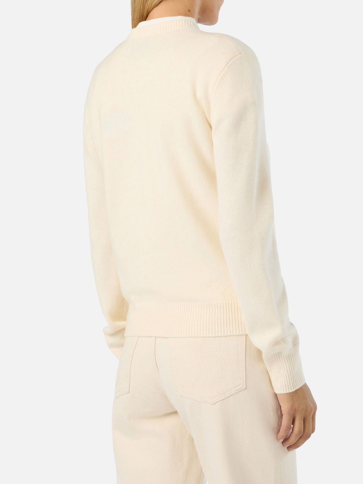 Pull en maille col rond New Queen blanc cassé avec broderie en strass Après Chic 