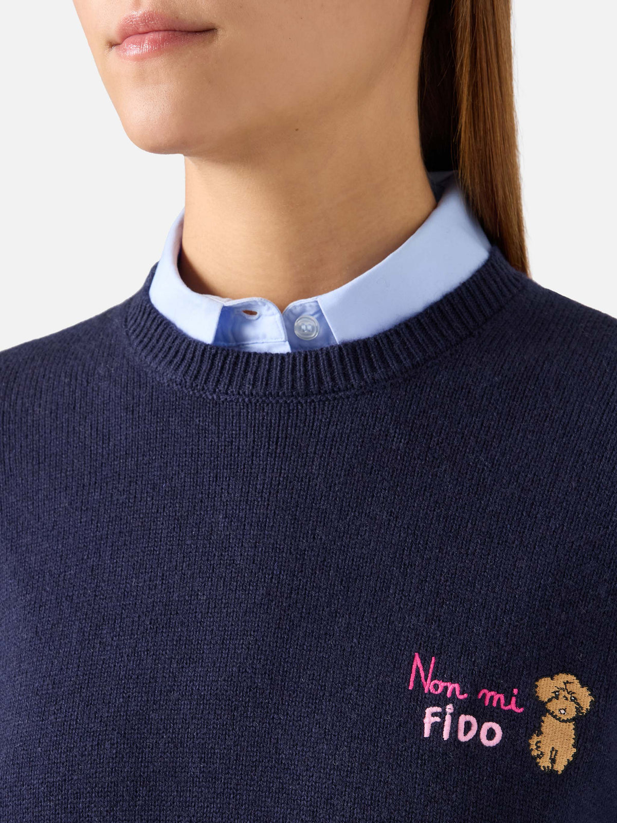 Maglia girocollo New Queen blu navy in misto lana e cashmere con ricamo Non Mi Fido