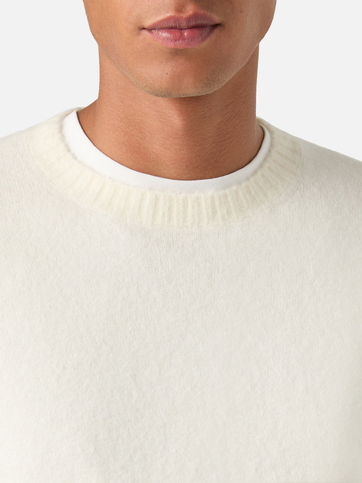 Pull col rond Regent en mélange d’alpaga off white 