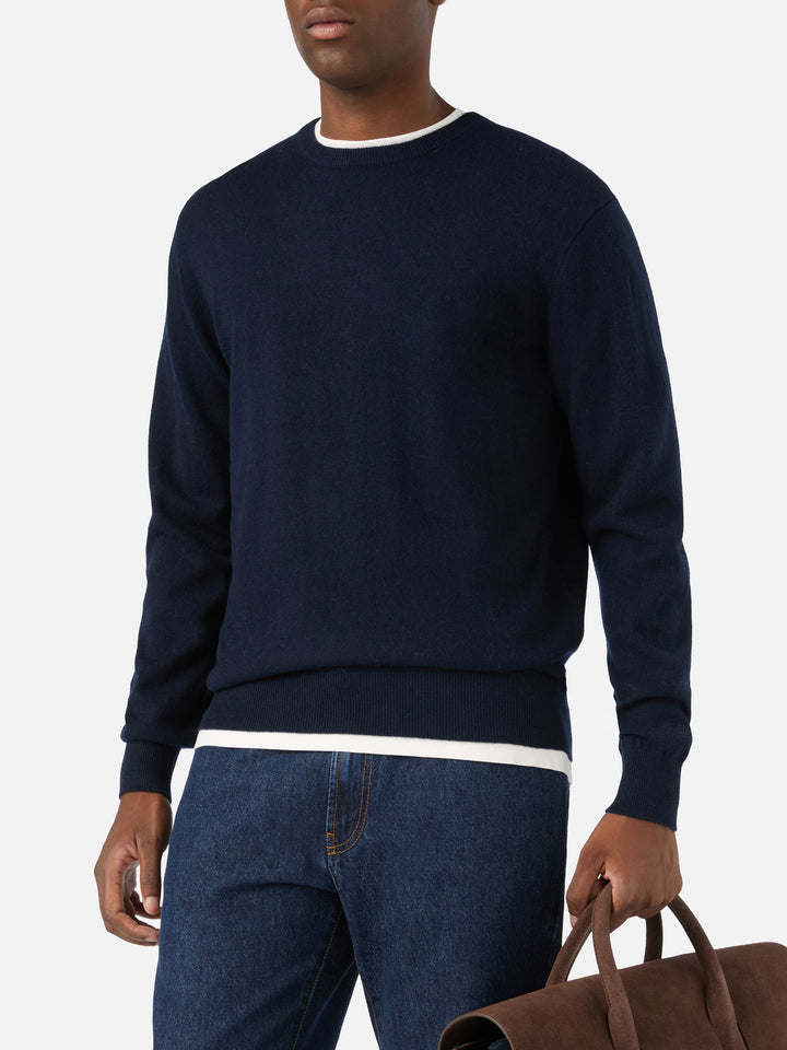 Pull col rond Regent bleu marine blue en mélange de laine mérinos et cachemire 
