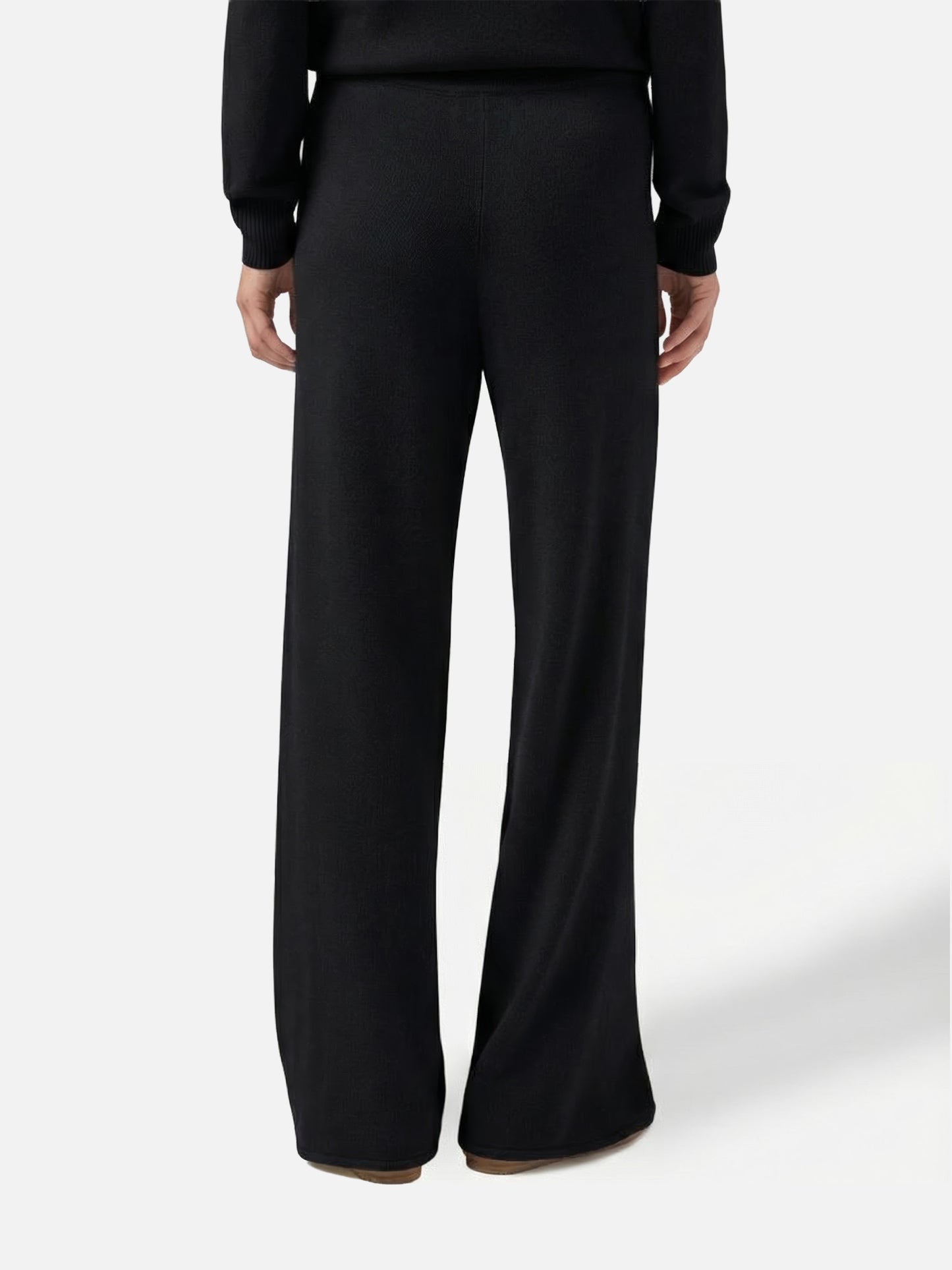 Savine black knitted pants in cashmere blend