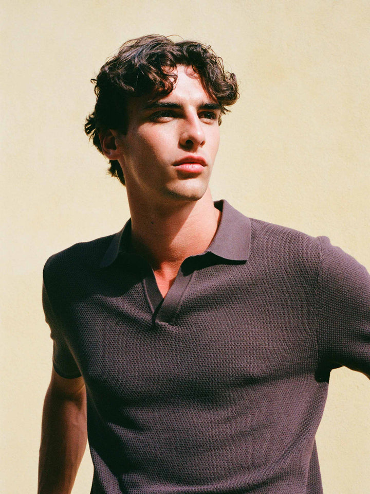 Sloan – Braunes Poloshirt aus Netzstoff
