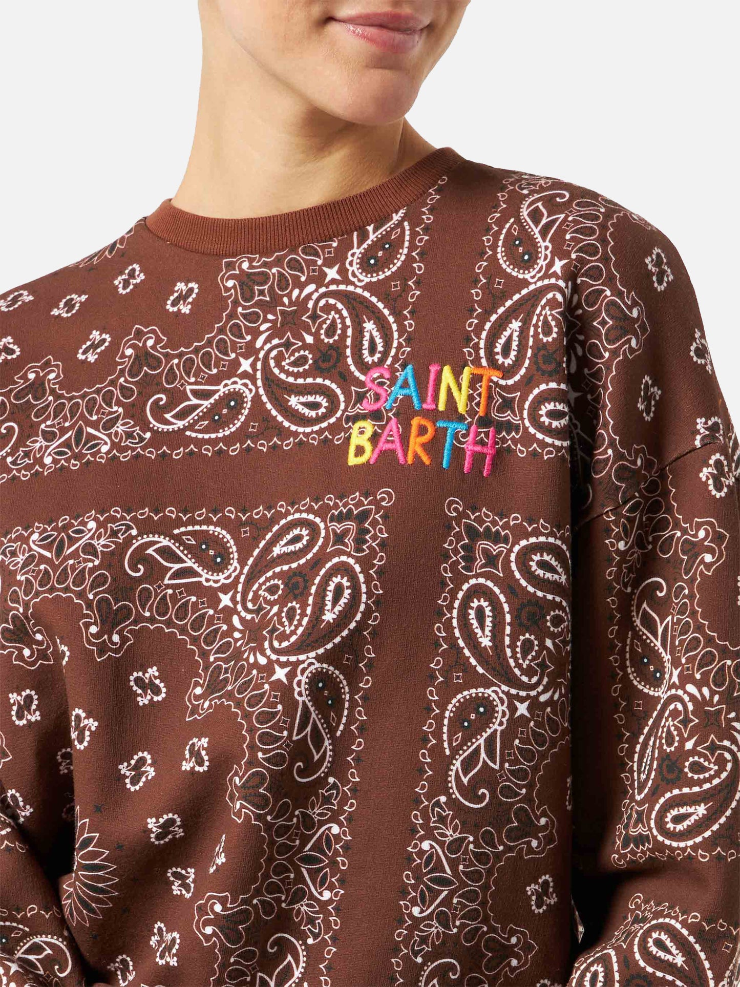 Sudadera Brown Stardust con estampado bandana 