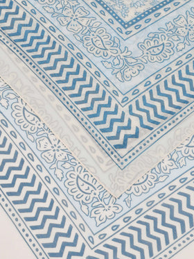 Thaiti long pareo in silk blend with floral batik print